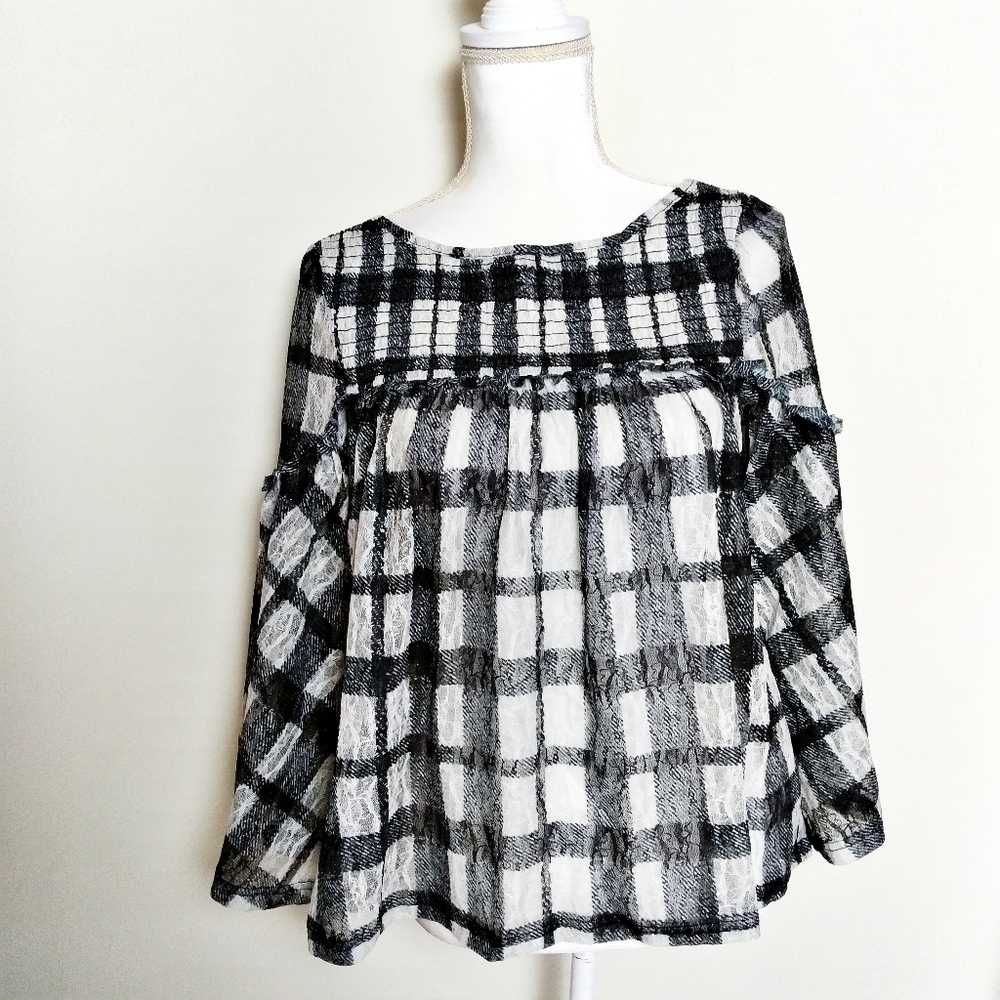 Anthro Akemi and Kin Plaid Bell Sleeve Top